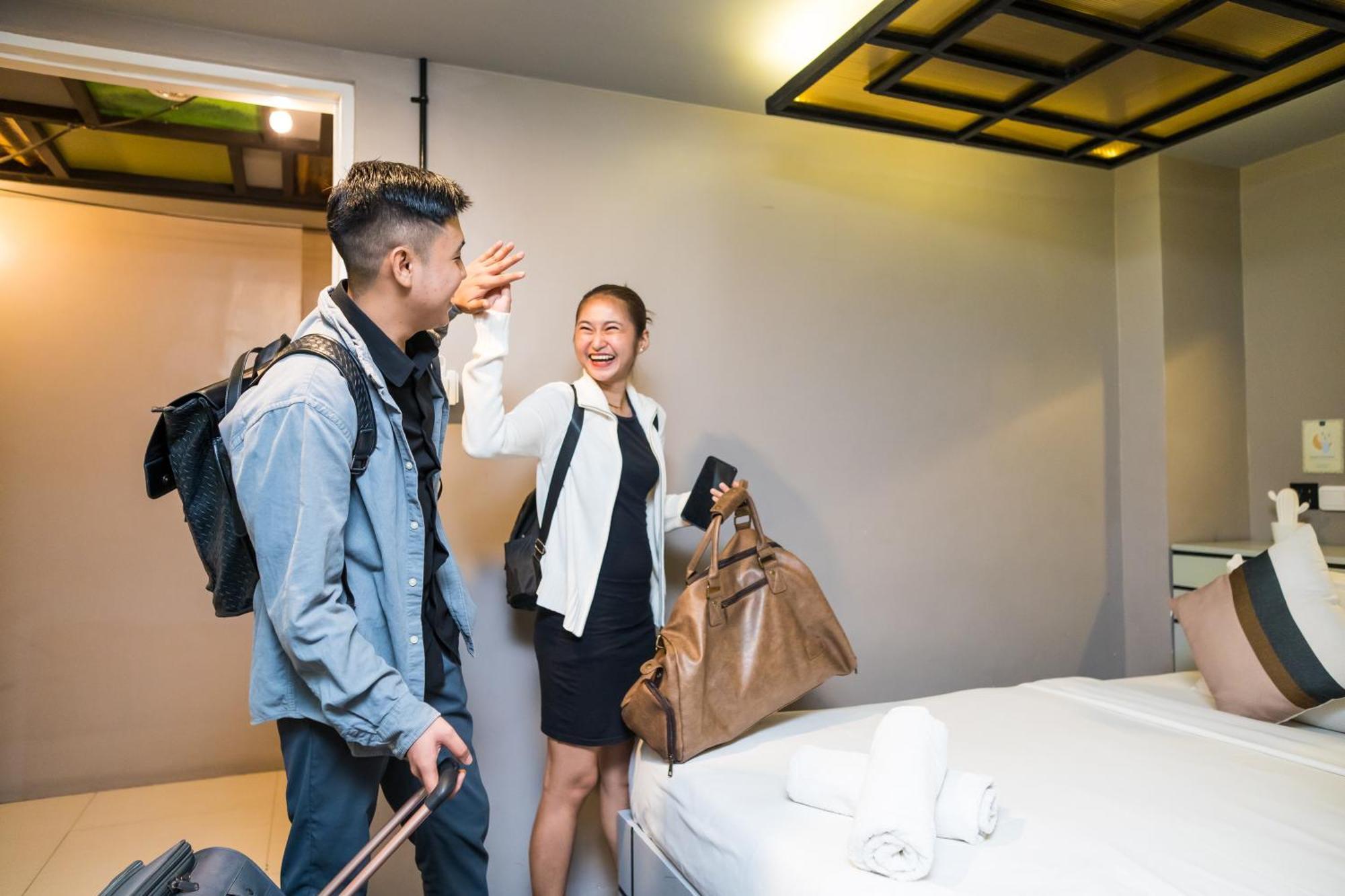 Abraham Manila - Located In Central Makati (Adults Only) Makati City Luaran gambar