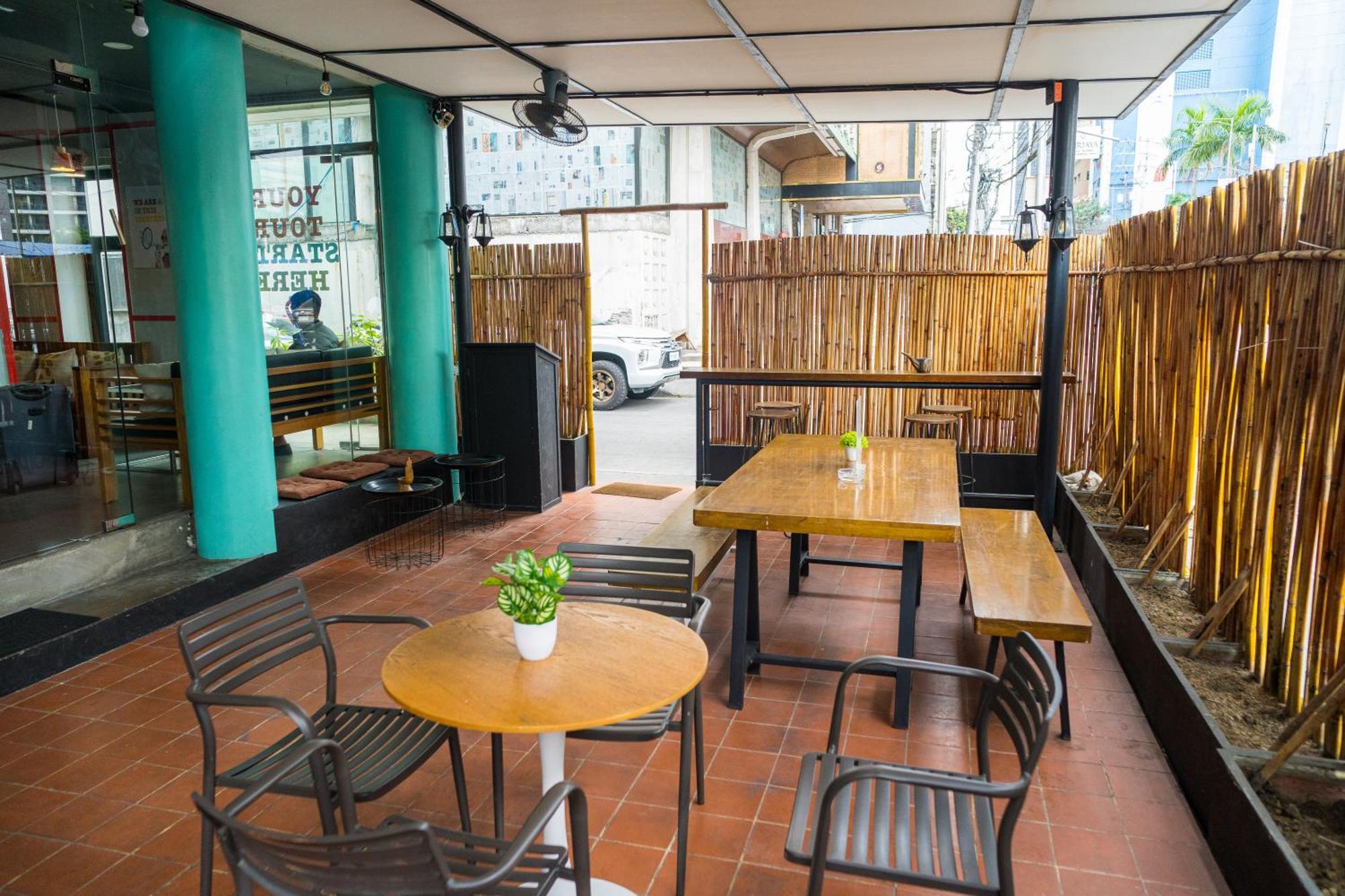 Abraham Manila - Located In Central Makati (Adults Only) Makati City Luaran gambar